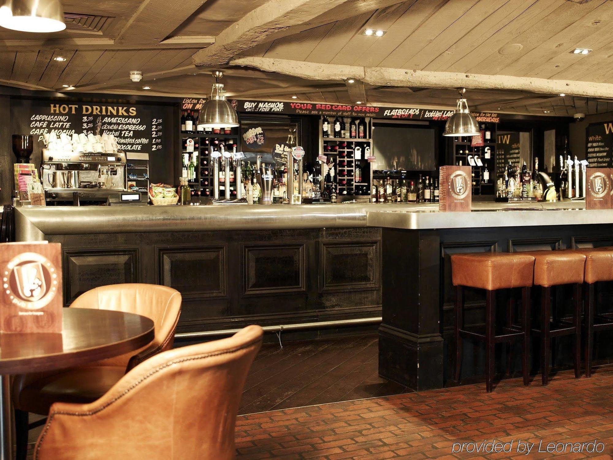 Village Hotel Cardiff Kültér fotó